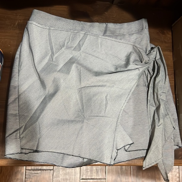 Free People Movement FP Movement black and white houndstooth wrap skort - Picture 4 of 5